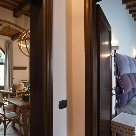 San Ruffino Apartments Lari Exterior foto
