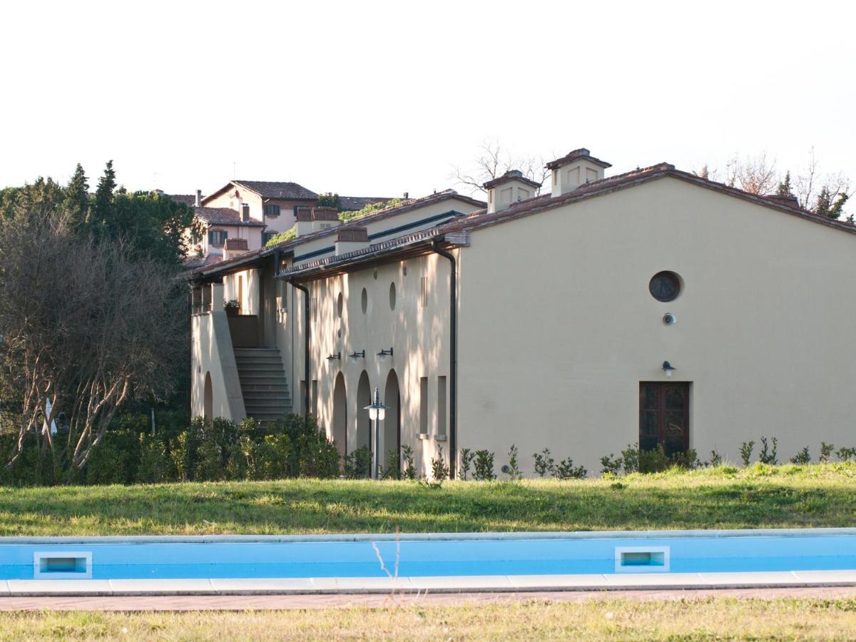 San Ruffino Apartments Lari Exterior foto