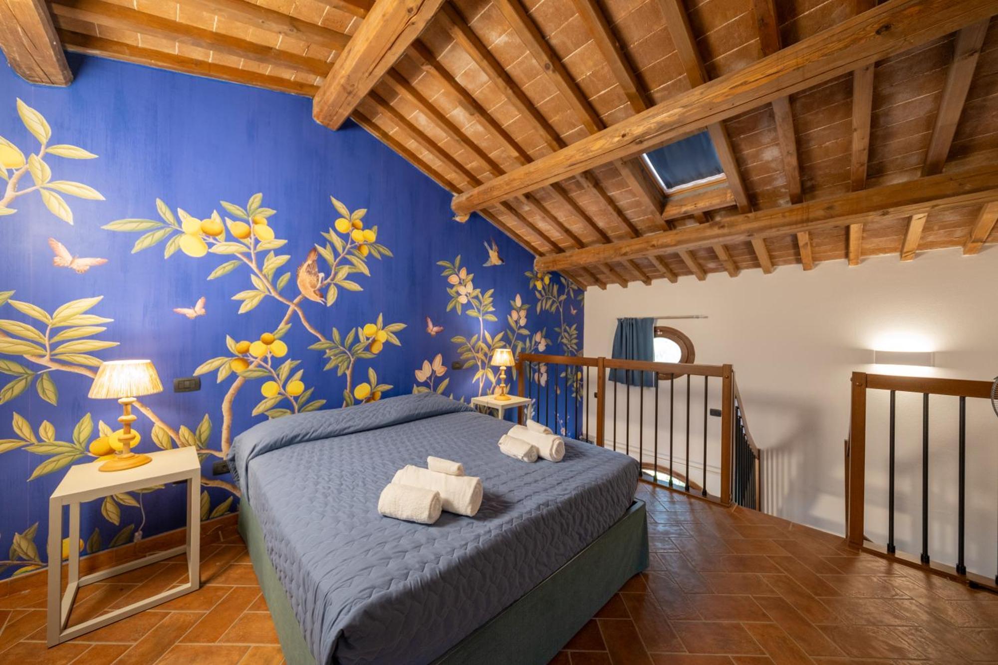 San Ruffino Apartments Lari Exterior foto