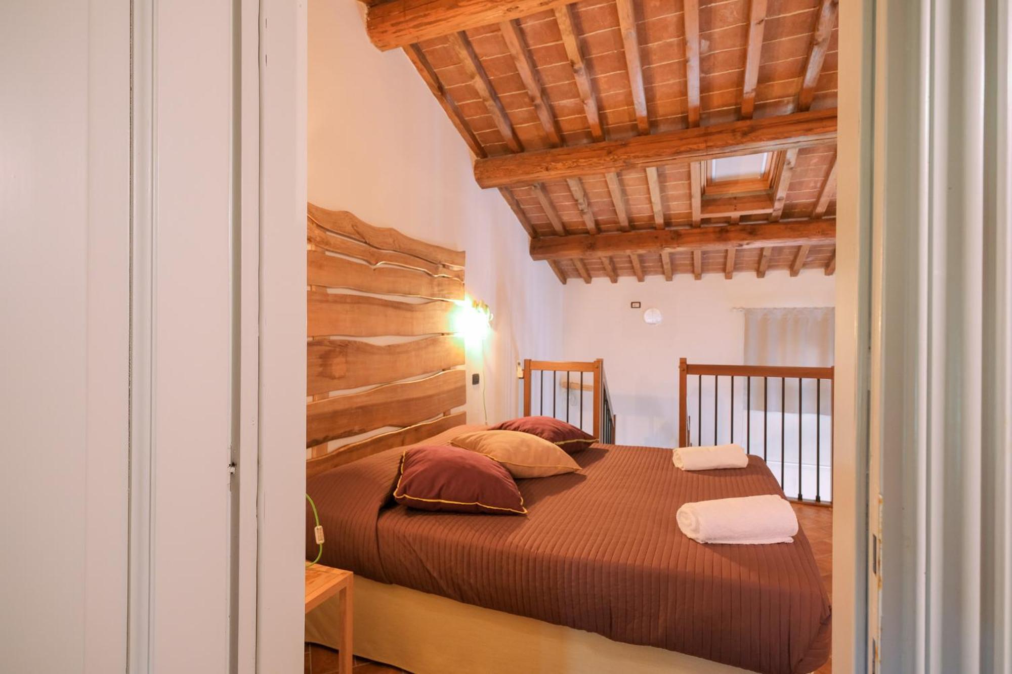 San Ruffino Apartments Lari Exterior foto