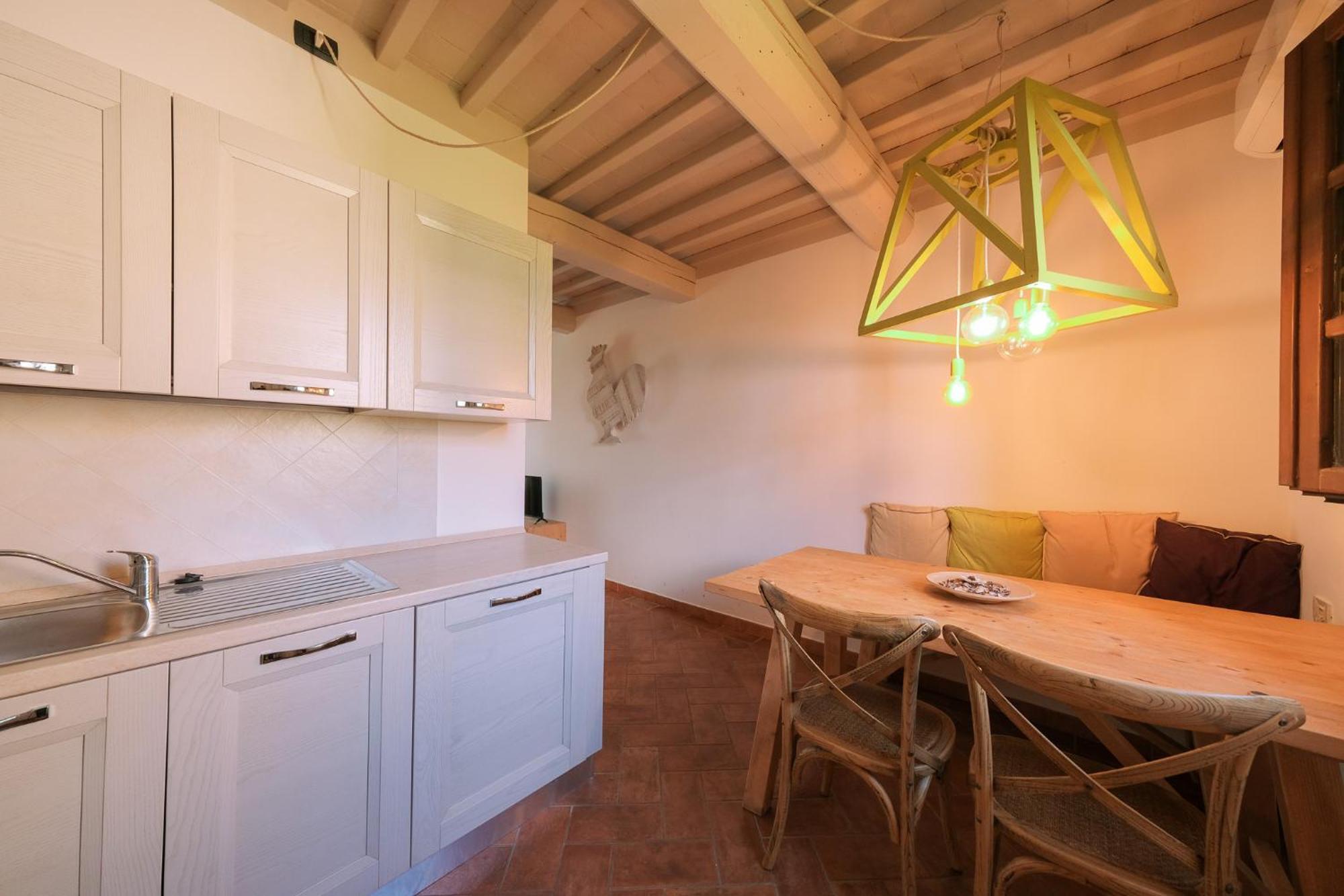 San Ruffino Apartments Lari Exterior foto